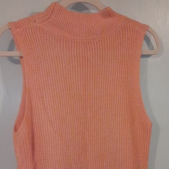 A shirt - Picture 1 of 1